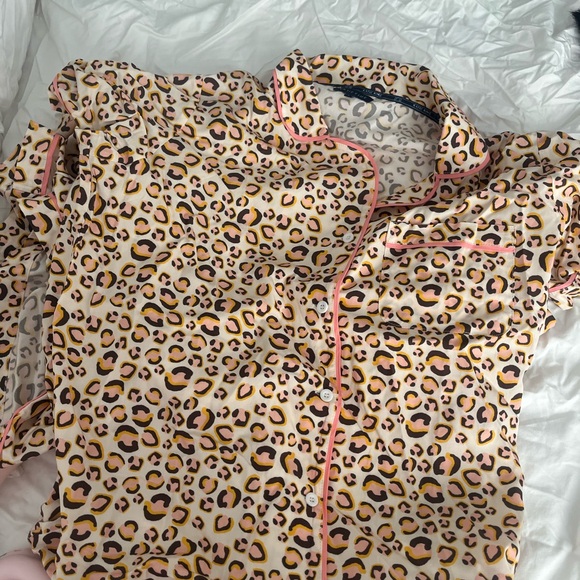 NEW Katie Kime - Leopard Print Pajamas - 50% off Size Large L - Pink and Brown - Picture 2 of 4